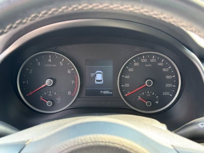 Kia Stonic 1.4 MPI 100 CV Style (15)