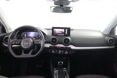 Audi Q2 Q2 35 TDI S tronic Identity Black (12)