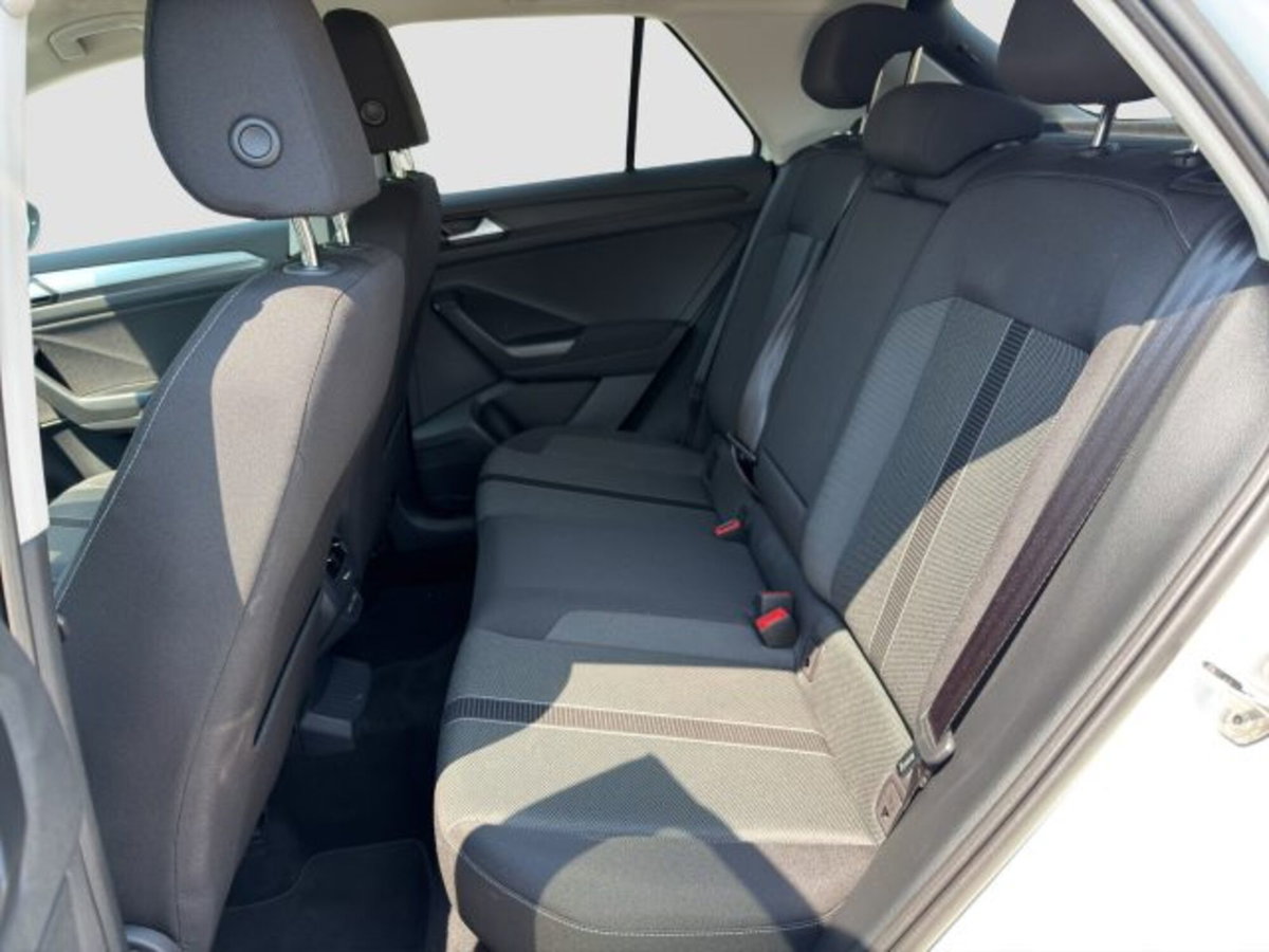 Volkswagen T-Roc 1.0 tsi Life 115cv (11)