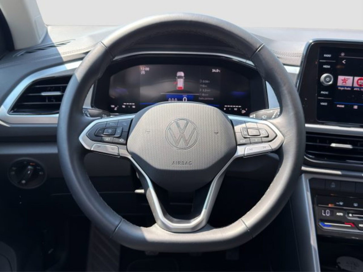 Volkswagen T-Roc 1.0 tsi Life 115cv (13)
