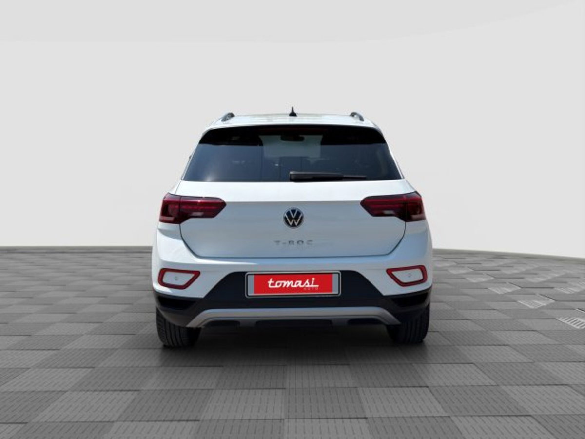Volkswagen T-Roc 1.0 tsi Life 115cv (4)