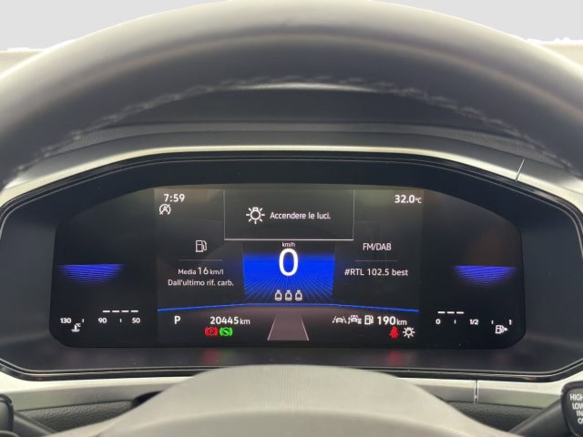 Volkswagen T-Roc 2.0 tdi Life 150cv dsg (15)