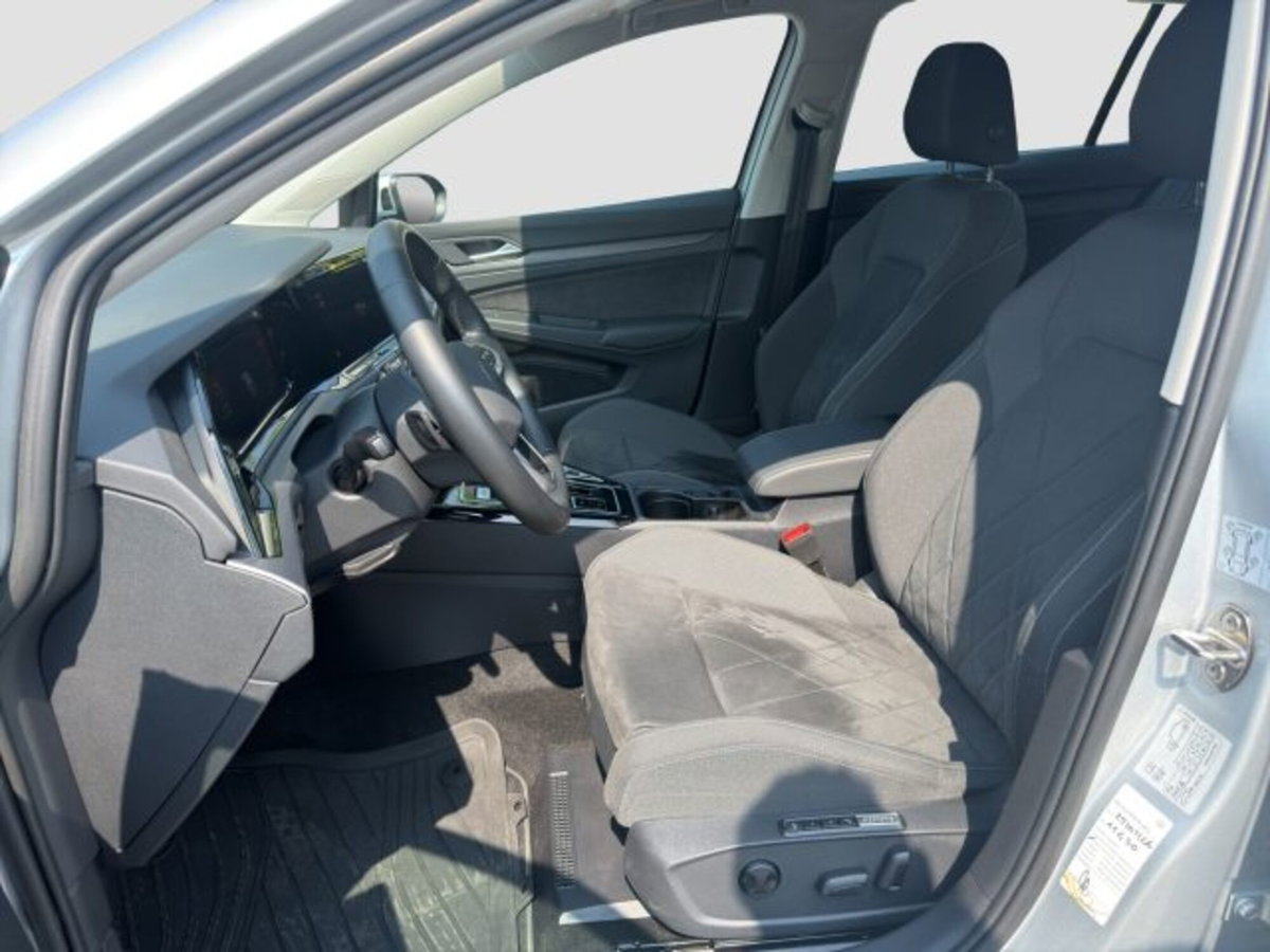 Volkswagen Golf 1.5 eTSI 130 CV EVO ACT DSG Style (10)
