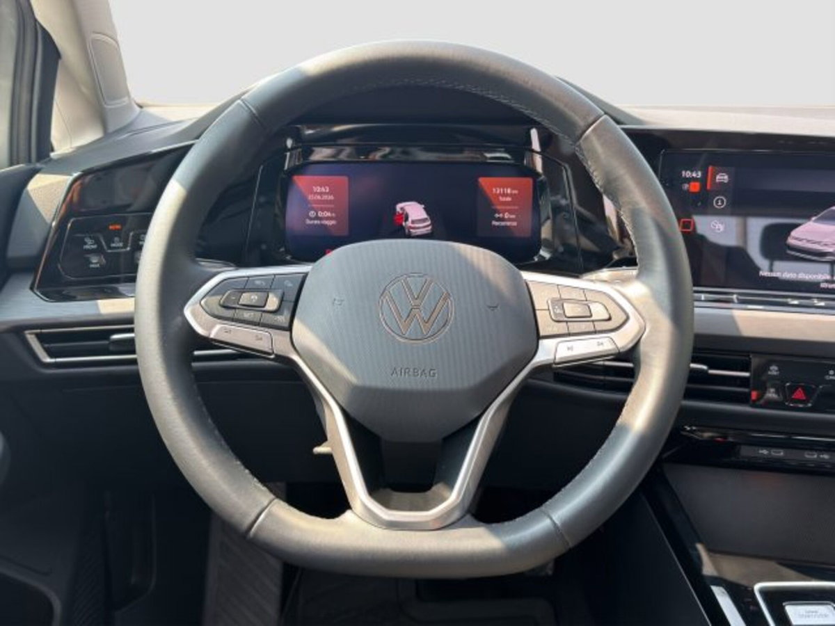 Volkswagen Golf 1.5 eTSI 130 CV EVO ACT DSG Style (13)