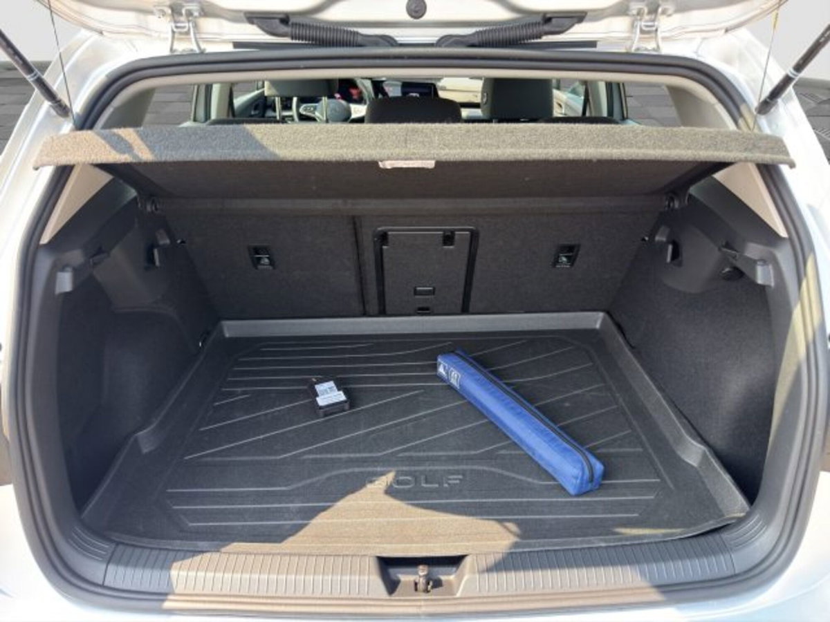Volkswagen Golf 1.5 eTSI 130 CV EVO ACT DSG Style (14)
