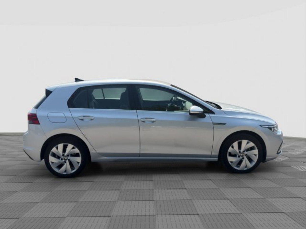 Volkswagen Golf 1.5 eTSI 130 CV EVO ACT DSG Style (6)