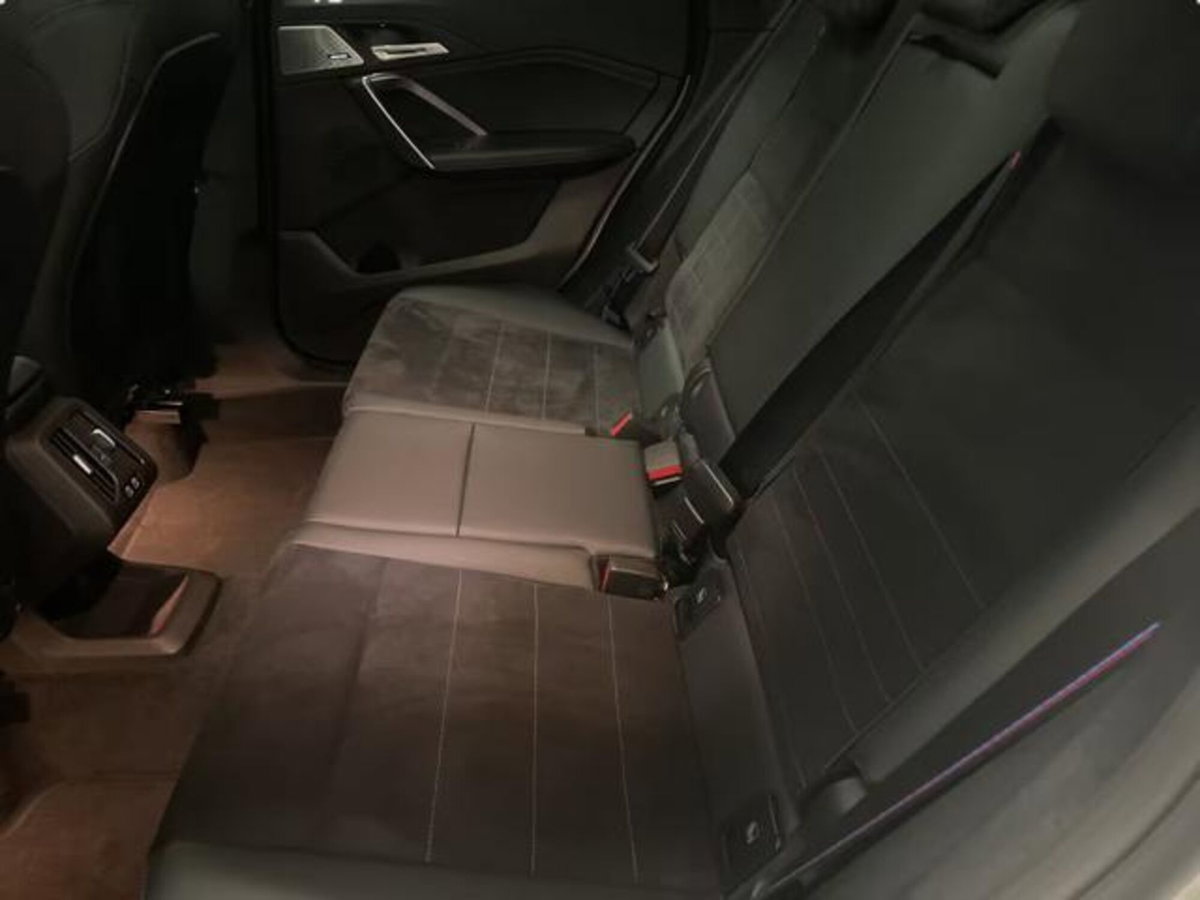 BMW X1 xDrive18d Sport (10)