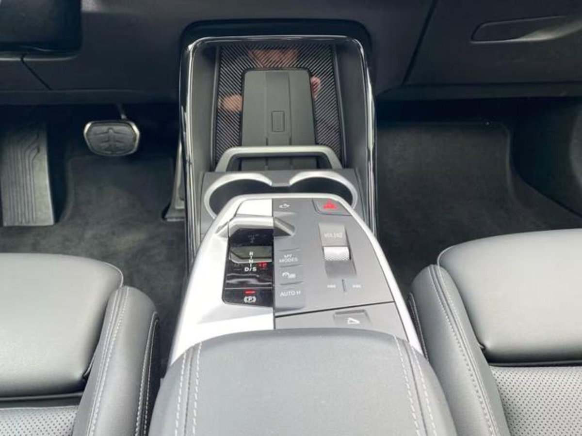 BMW X1 xDrive 23d Msport (11)