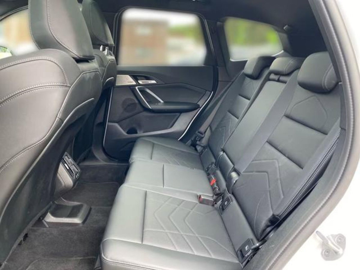 BMW X1 xDrive 23d Msport (9)