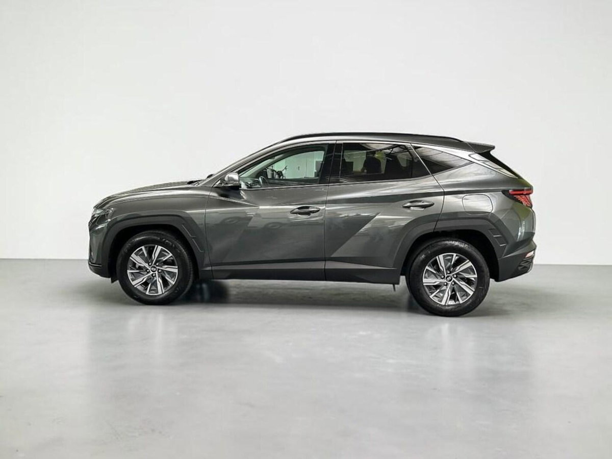 Hyundai Tucson 1.6 hev Xline 2wd auto (3)