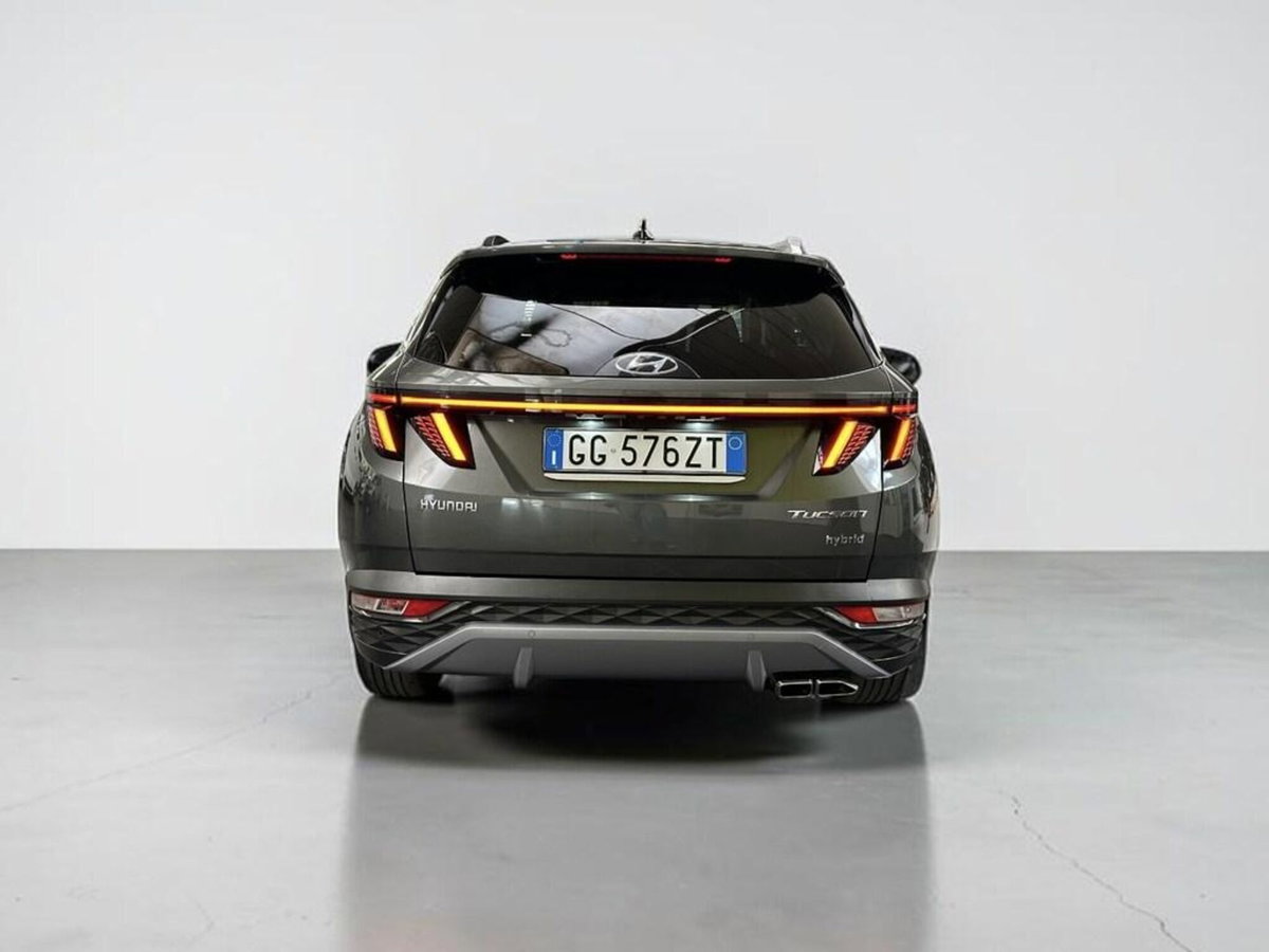 Hyundai Tucson 1.6 hev Xline 2wd auto (4)