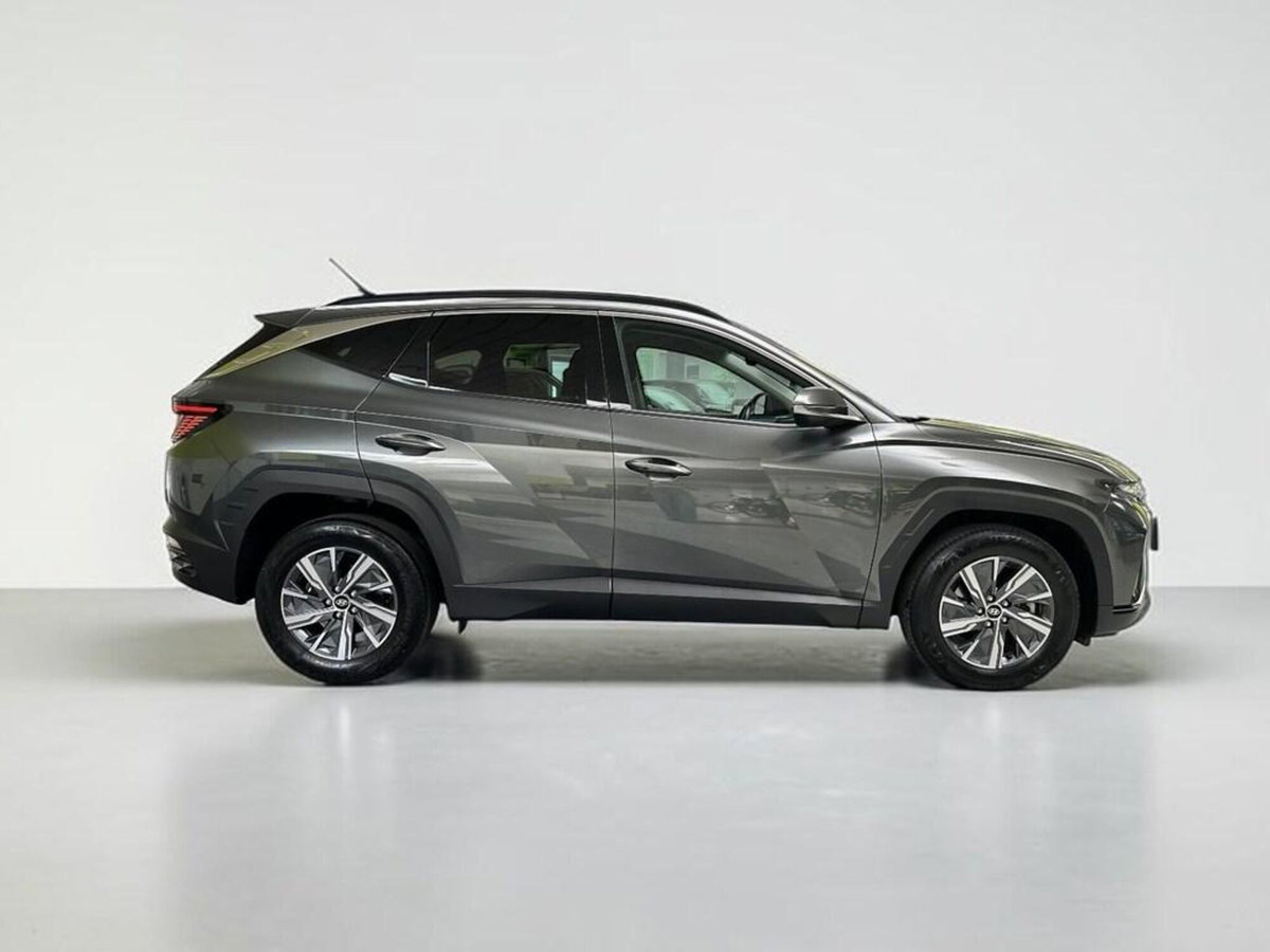 Hyundai Tucson 1.6 hev Xline 2wd auto (5)