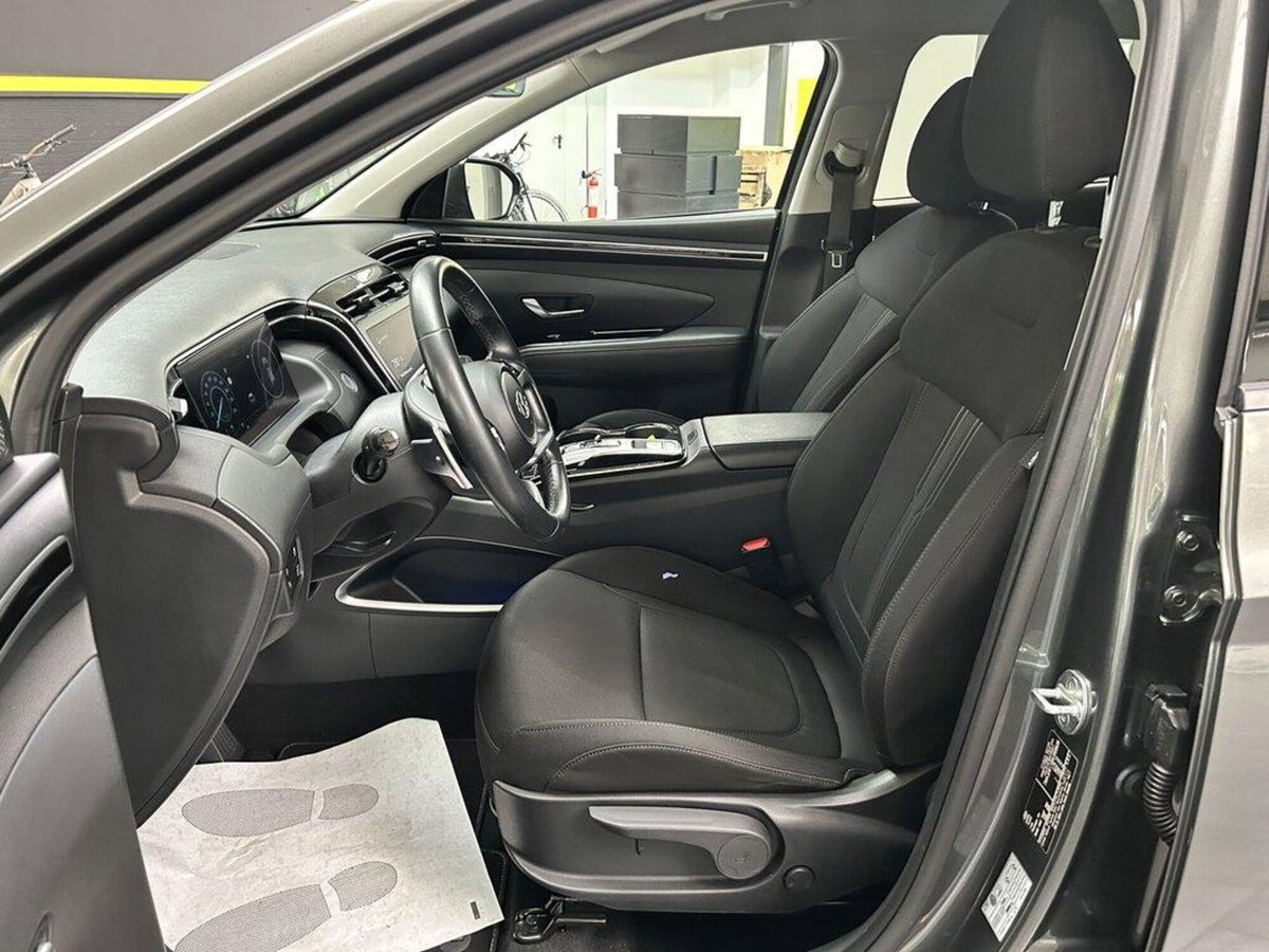 Hyundai Tucson 1.6 hev Xline 2wd auto (7)