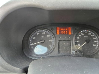 Renault Clio Storia 1.2 16V 5 porte GPL Confort (3)