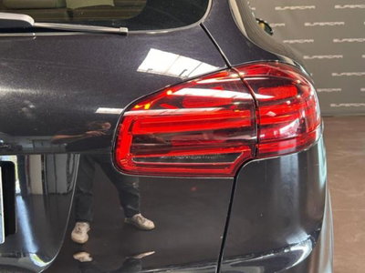 Porsche Cayenne 3.0 Diesel (6)