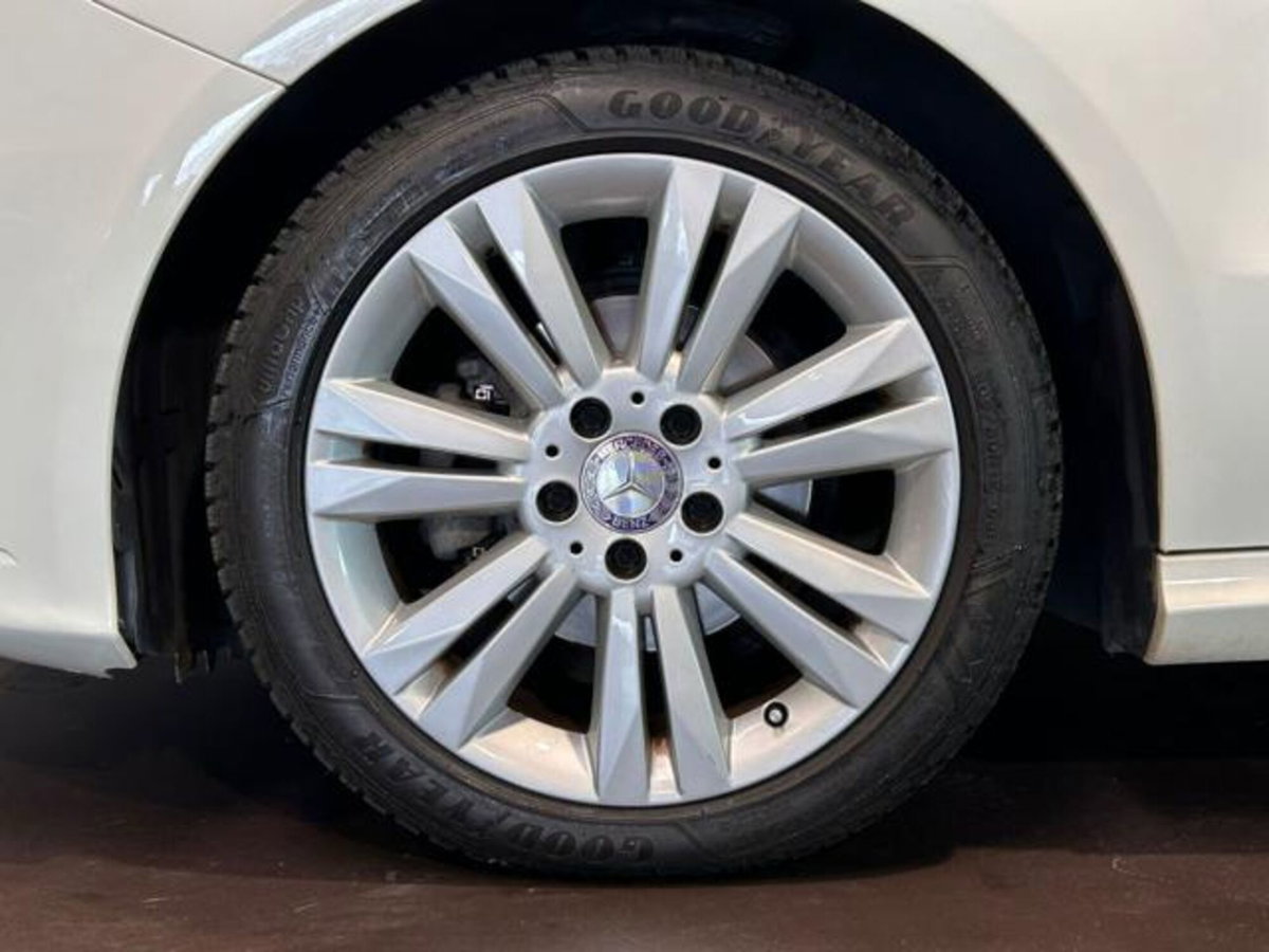 Mercedes-Benz Classe B 180 CDI Automatic Executive (8)