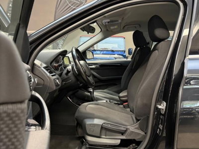 BMW X1 sDrive18d Business (8)