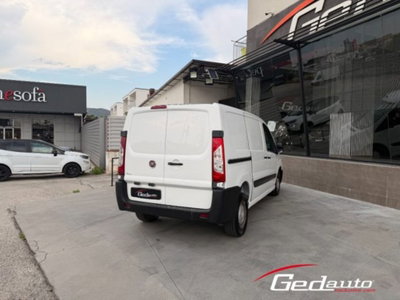 Fiat Scudo Furgone 1.6 MJT 8V PC-TN Furgone Vetrato 10q. Comfort (11)