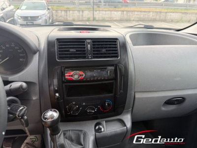 Fiat Scudo Furgone 1.6 MJT 8V PC-TN Furgone Vetrato 10q. Comfort (7)