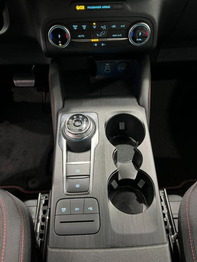 Ford Kuga 2.5 Plug In Hybrid 225 CV CVT 2WD ST-Line (14)