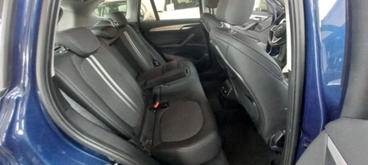 BMW X1 sDrive20d Business Advantage (11)
