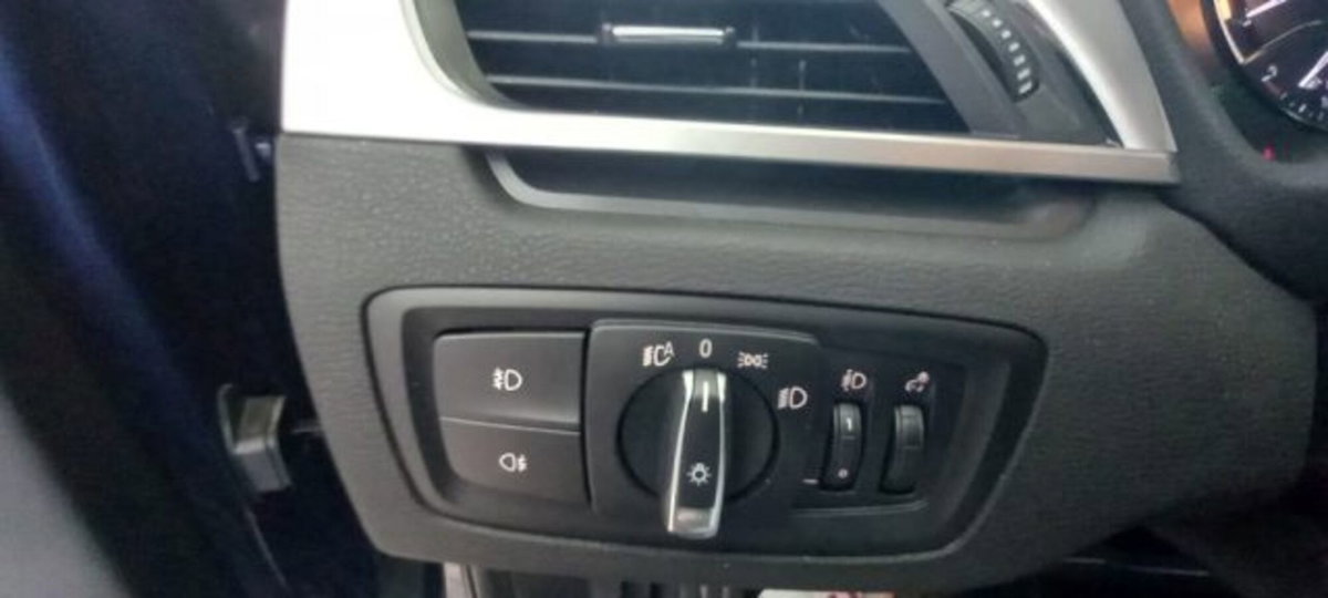 BMW X1 sDrive20d Business Advantage (19)