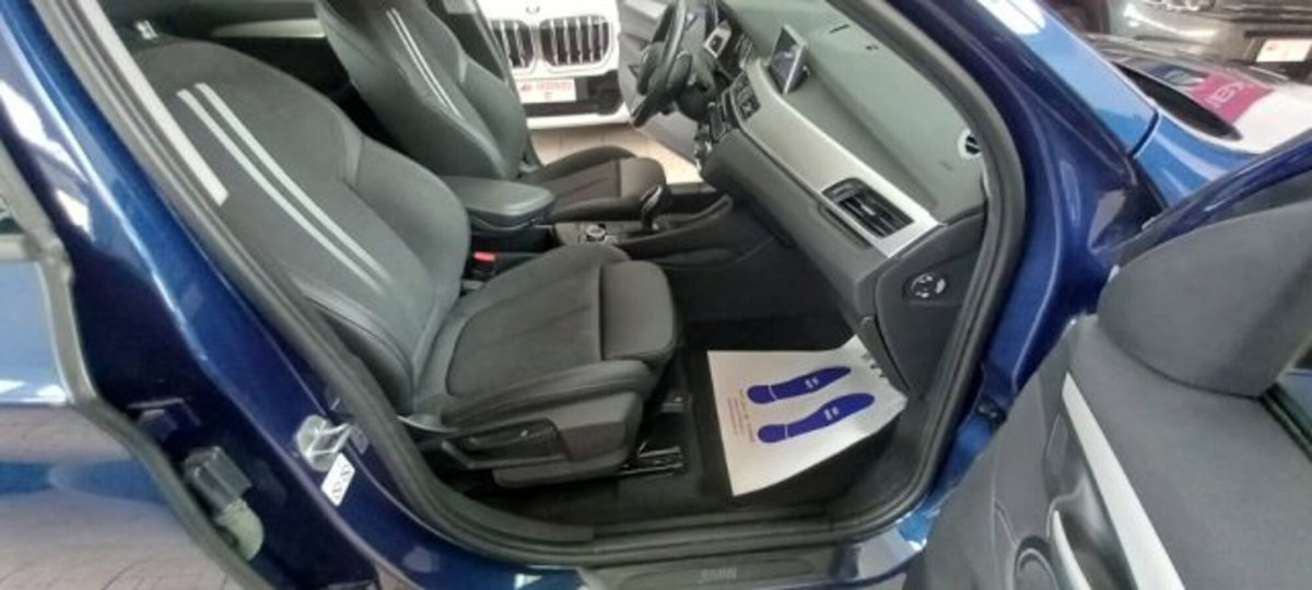 BMW X1 sDrive20d Business Advantage (9)