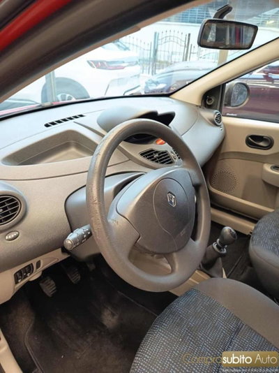 Renault Twingo 1.2 16V LEV Dynamique (16)