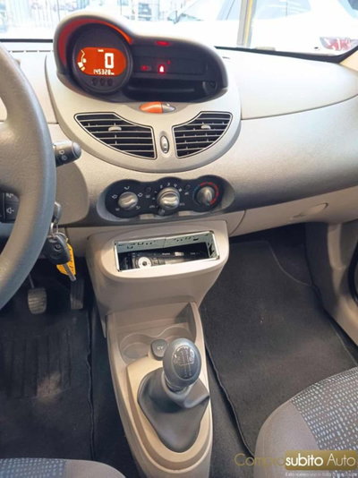 Renault Twingo 1.2 16V LEV Dynamique (9)