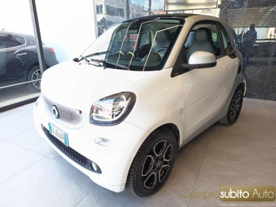 smart Fortwo 1000 52 kW MHD coupé pure (5)