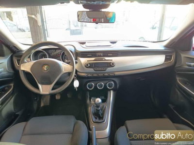 Alfa Romeo Giulietta 1.4 Turbo Progression Gpl 120cv (11)
