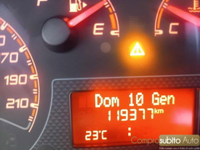 Fiat Fiorino 1.3 MJT 80CV Cargo (17)