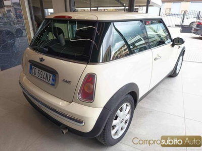 MINI Mini 1.6 16V One de luxe (4)