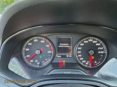 SEAT Ibiza 1.0 TGI 5 porte Reference (9)