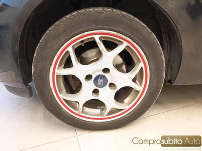 Ford Fiesta 1.2 16V 3p. Titanium (13)