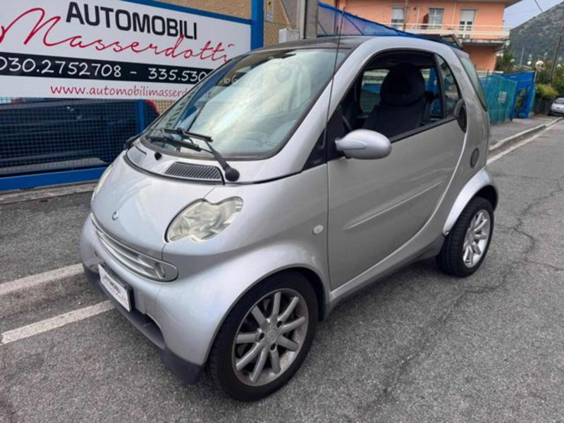 smart Fortwo 700 coupé passion (45 kW)