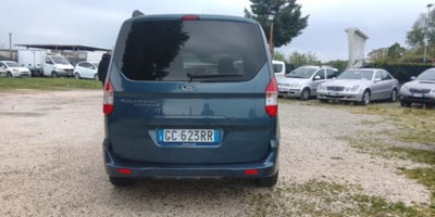 Ford Tourneo Courier 1.5 TDCI 100 CV Plus (13)