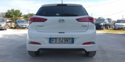Hyundai i20 1.1 CRDi 12V 5 porte Go! Plus (5)