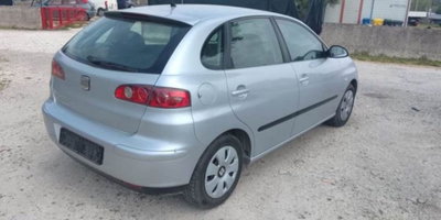 SEAT Ibiza 1.4 16V 5p. Signo (2)