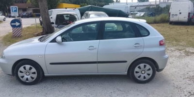SEAT Ibiza 1.4 16V 5p. Signo (6)