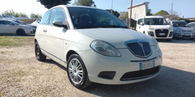 Lancia Ypsilon 1.4 Unyca Ecochic GPL usata
