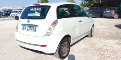 Lancia Ypsilon 1.4 Unyca Ecochic GPL (3)