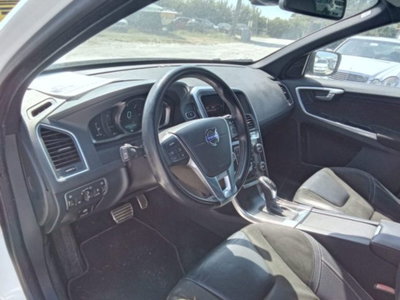 Volvo XC60 D5 AWD Geartronic R-design Kinetic (5)
