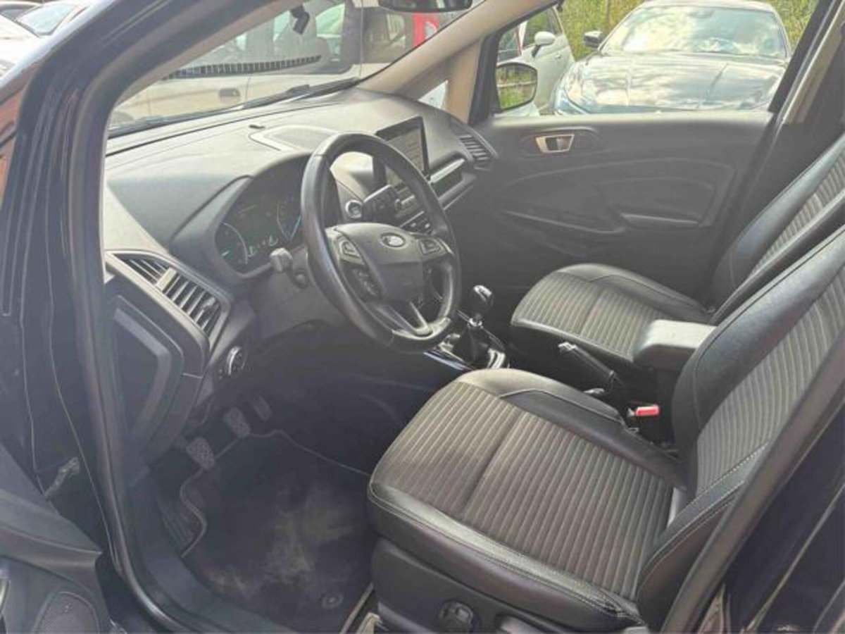 Ford EcoSport 1.5 TDCi 100 CV Start&Stop Titanium (12)