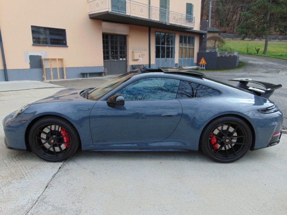 Porsche 911 Coupé 3.6 Carrera 4 GTS auto (3)