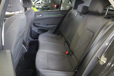 Volkswagen Golf 1.5 eTSI 130 CV EVO ACT DSG Style (12)