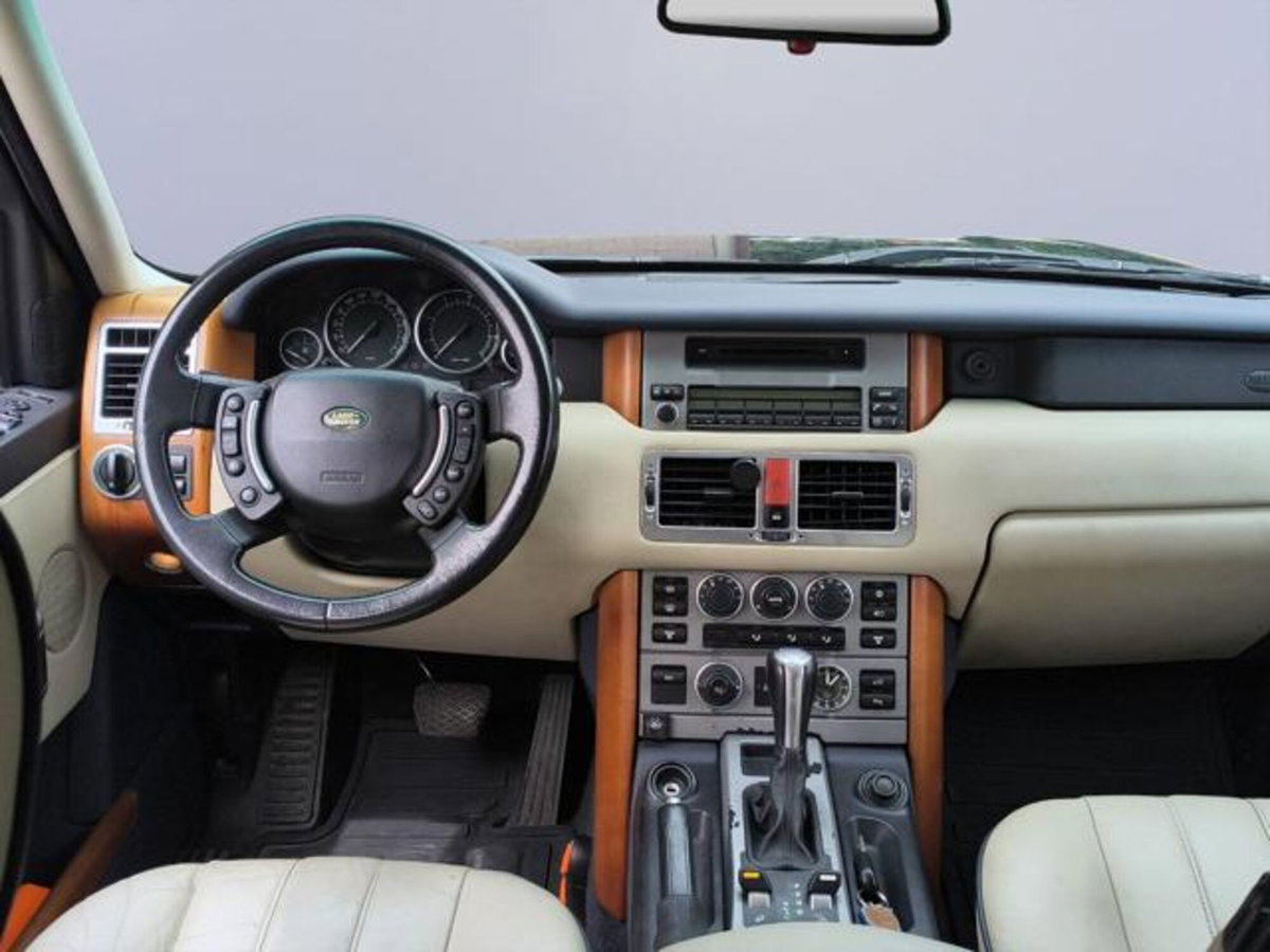 Land Rover Range Rover 4.4 V8 32V Vogue Legno (10)