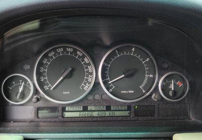 Land Rover Range Rover 4.4 V8 32V Vogue Legno (12)