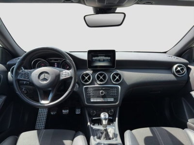 Mercedes-Benz Classe A 180 d Sport (12)