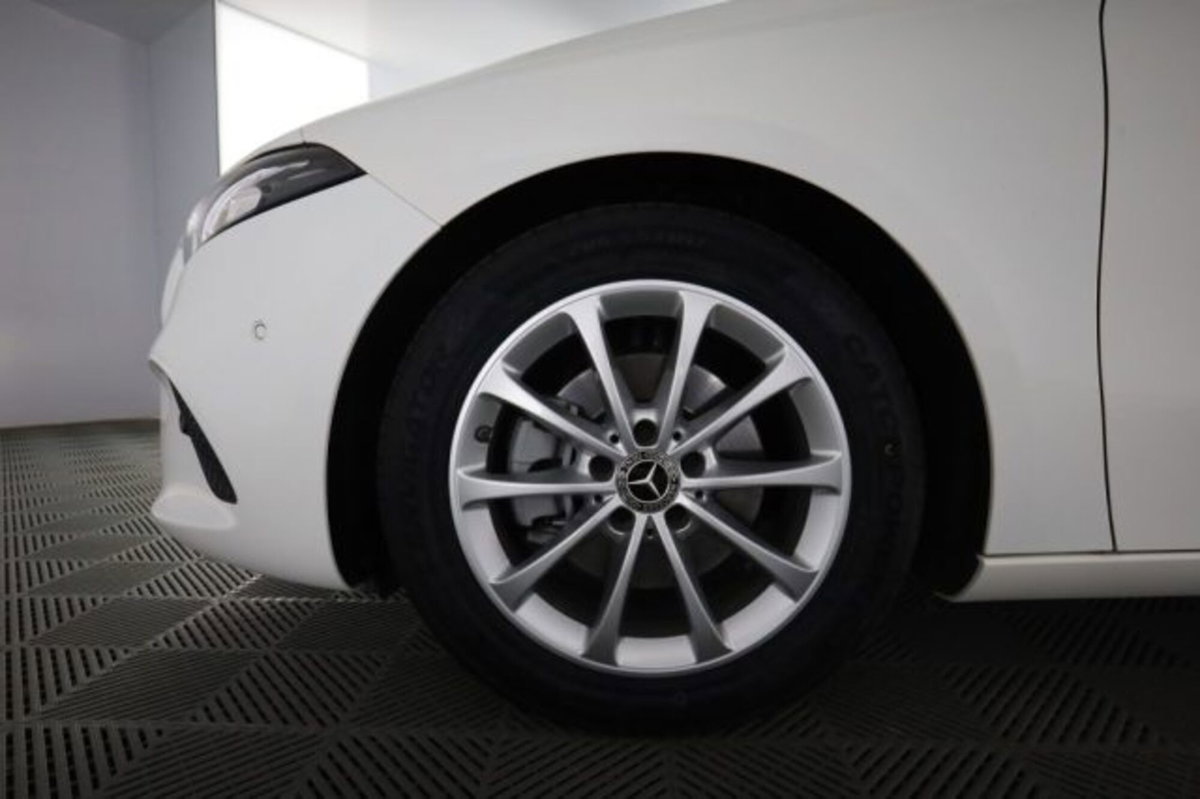Mercedes-Benz Classe A 180 d Automatic Sport (8)